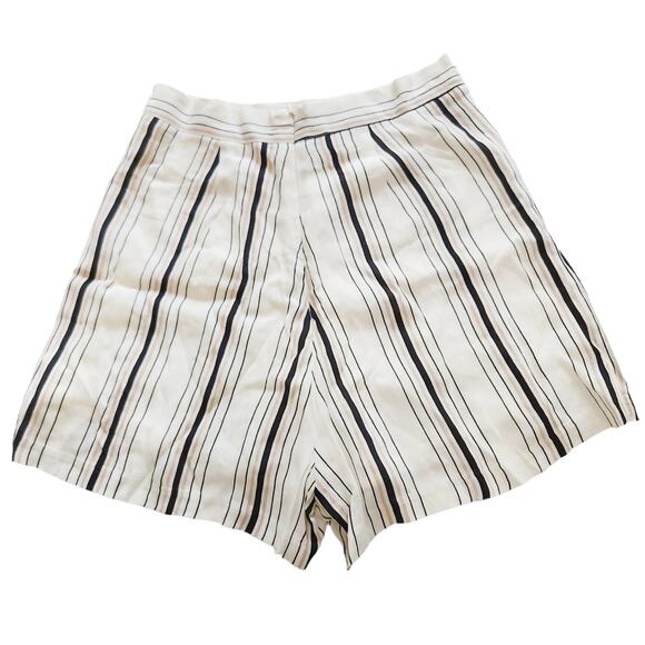 MADISON & BERKELEY high waist woven striped dress shorts ivory stripe Size S NEW - Picture 2 of 9
